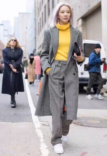 El día que el street style desterró los pantalones vaqueros