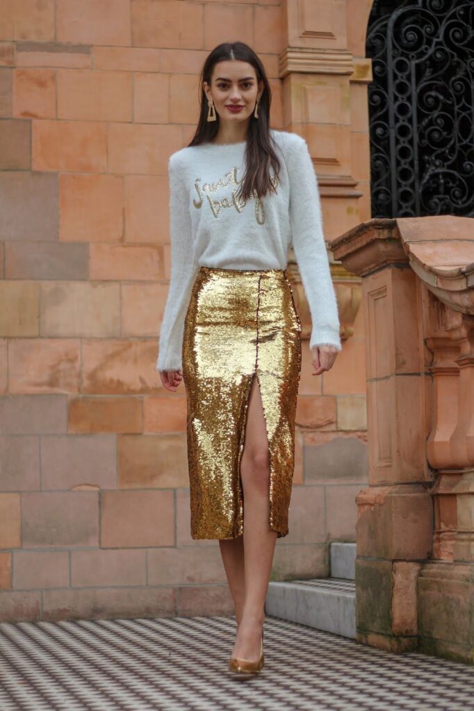 Colors That Go With Gold In Wardrobe For Chic & Casual Outfits |  Filosofashion Fashion Blog
