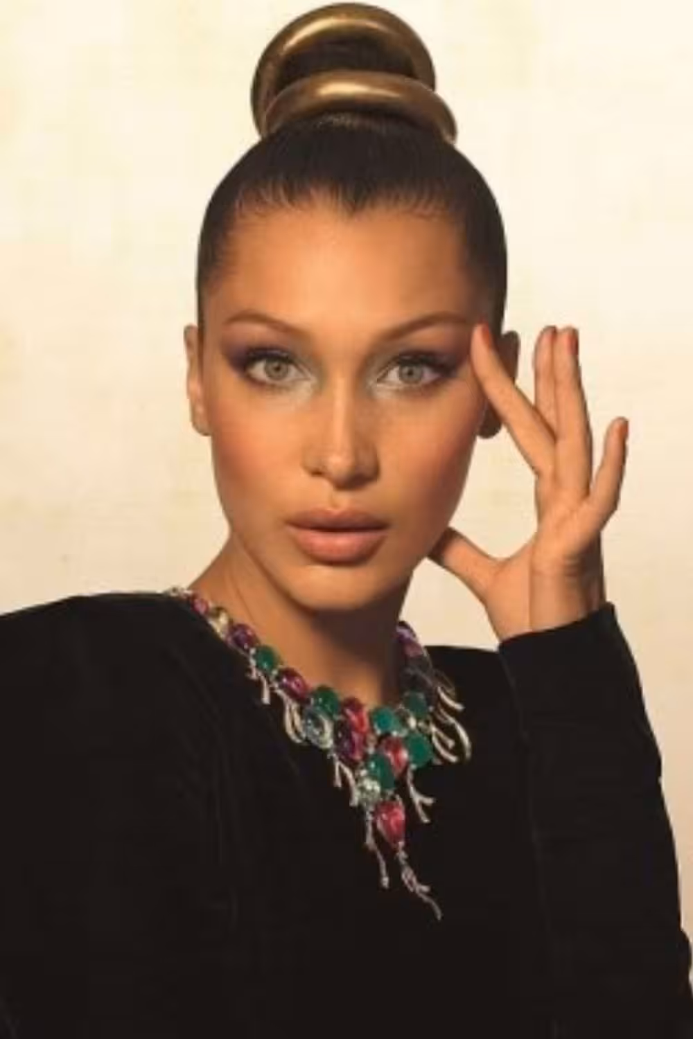 Bella Hadid body