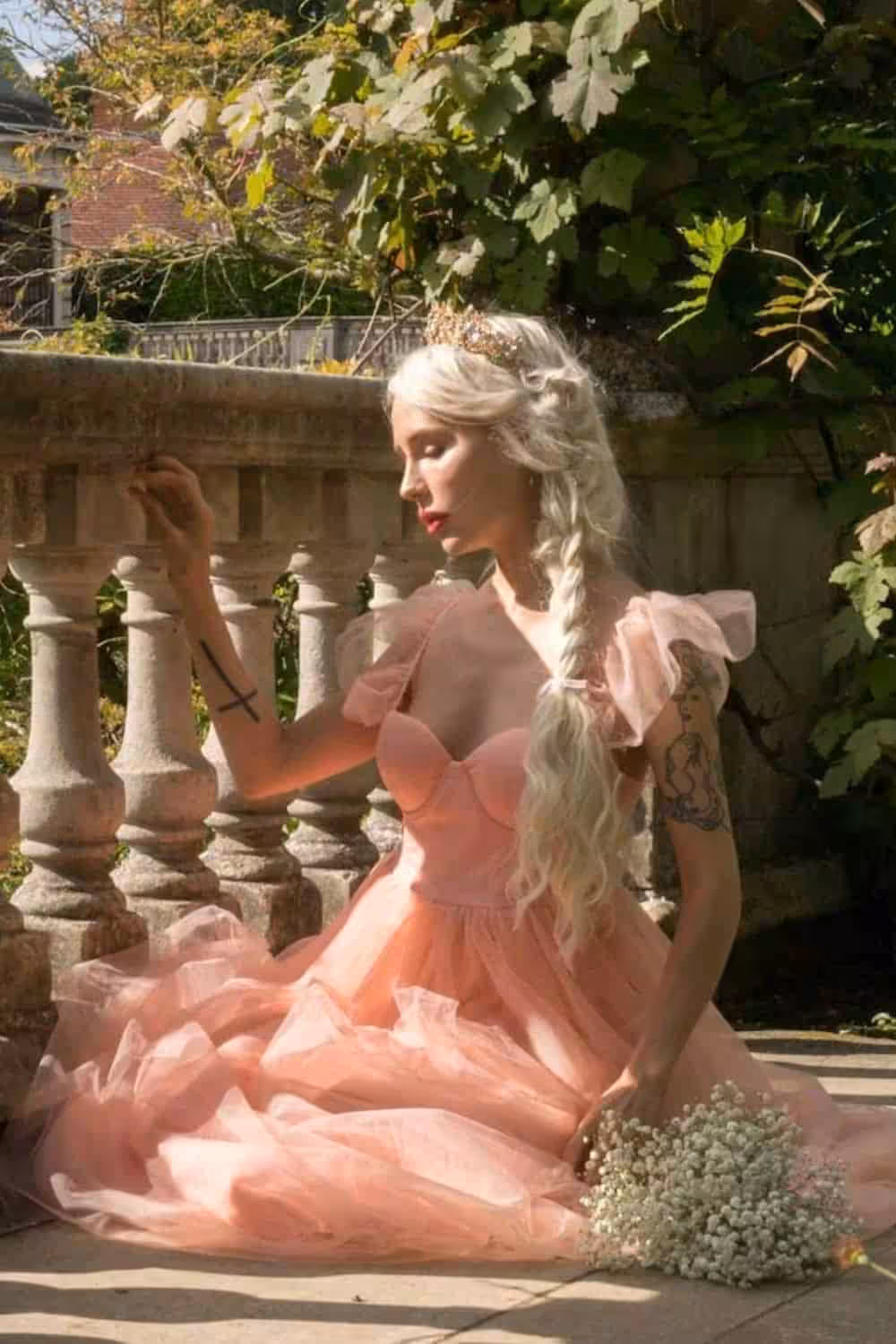 colors that go with peach
