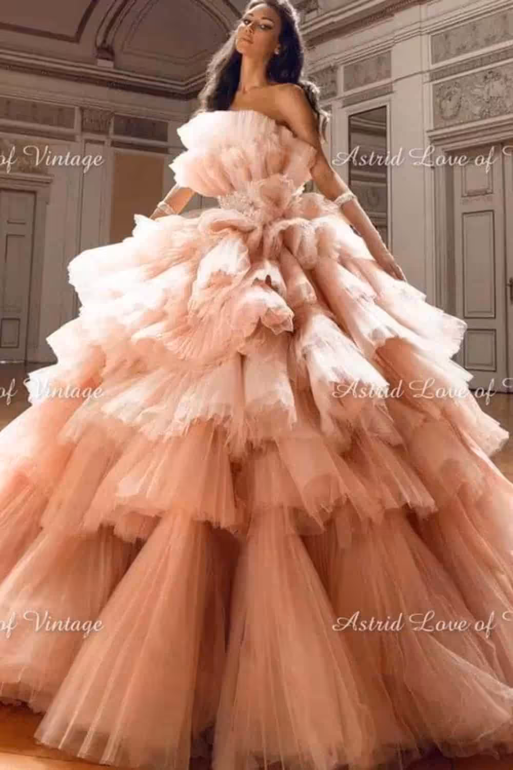 colors that go with peach