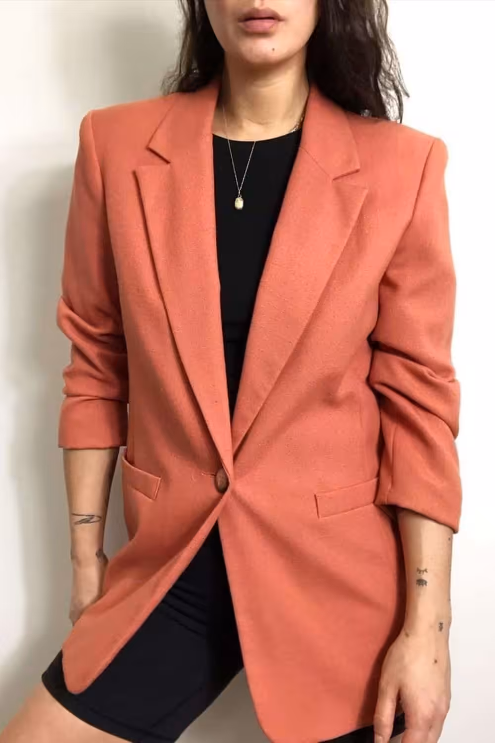 colors that go with peach