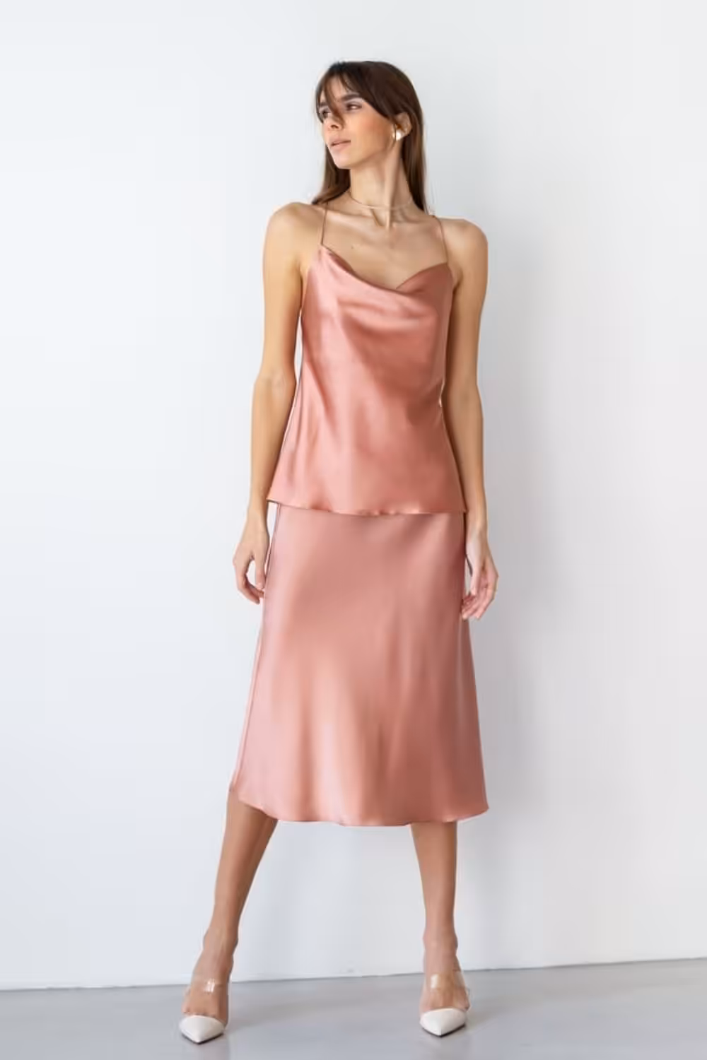 colors that go with peach