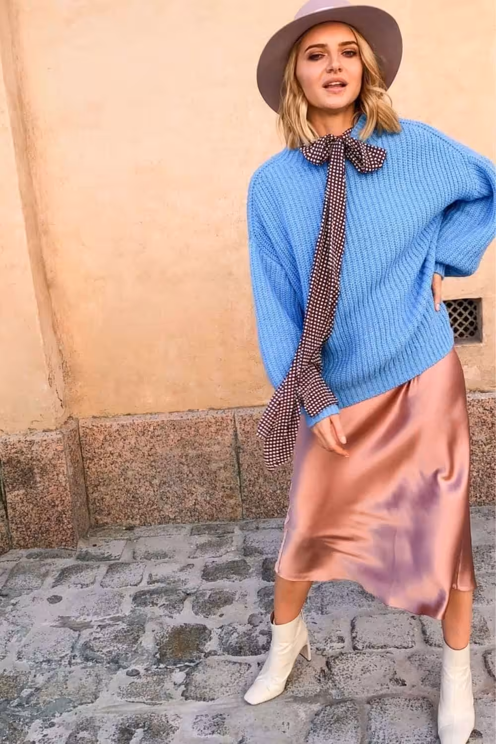 colors that go with peach