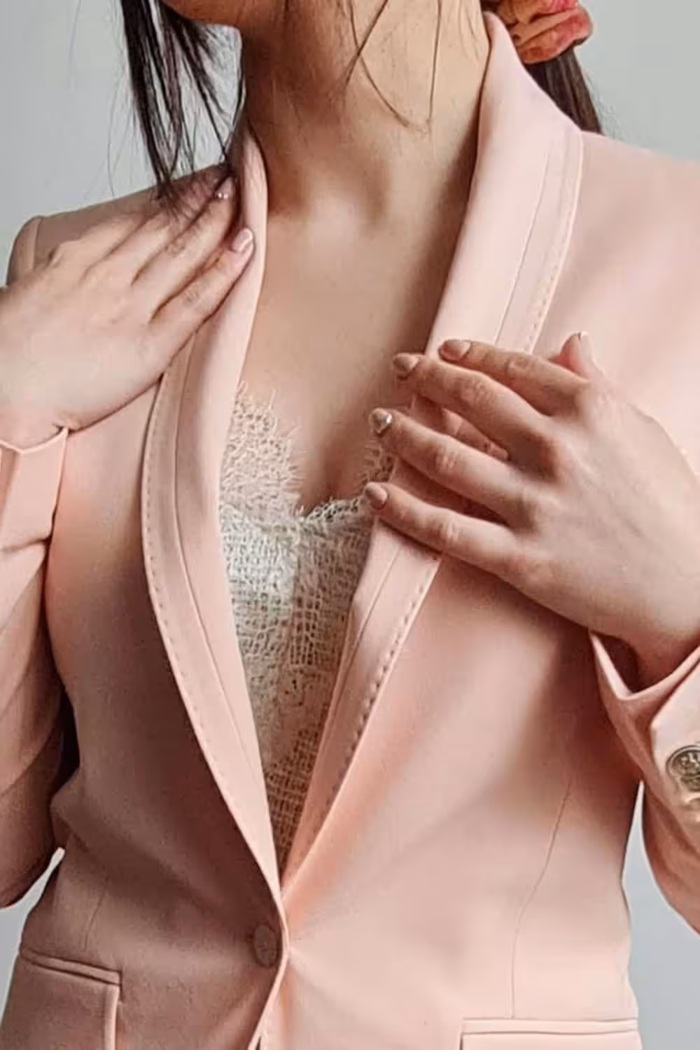 colors that go with peach