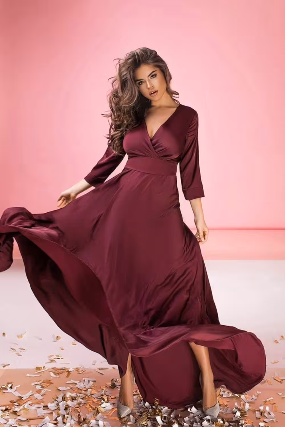 which colors go with burgundy