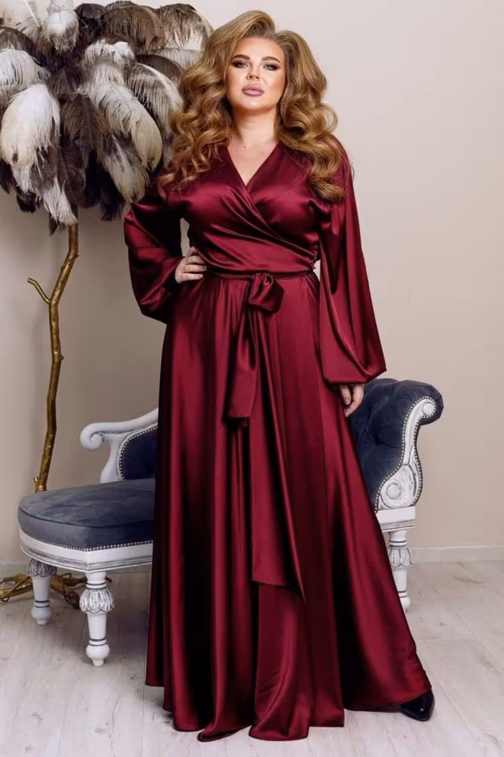 which colors go with burgundy