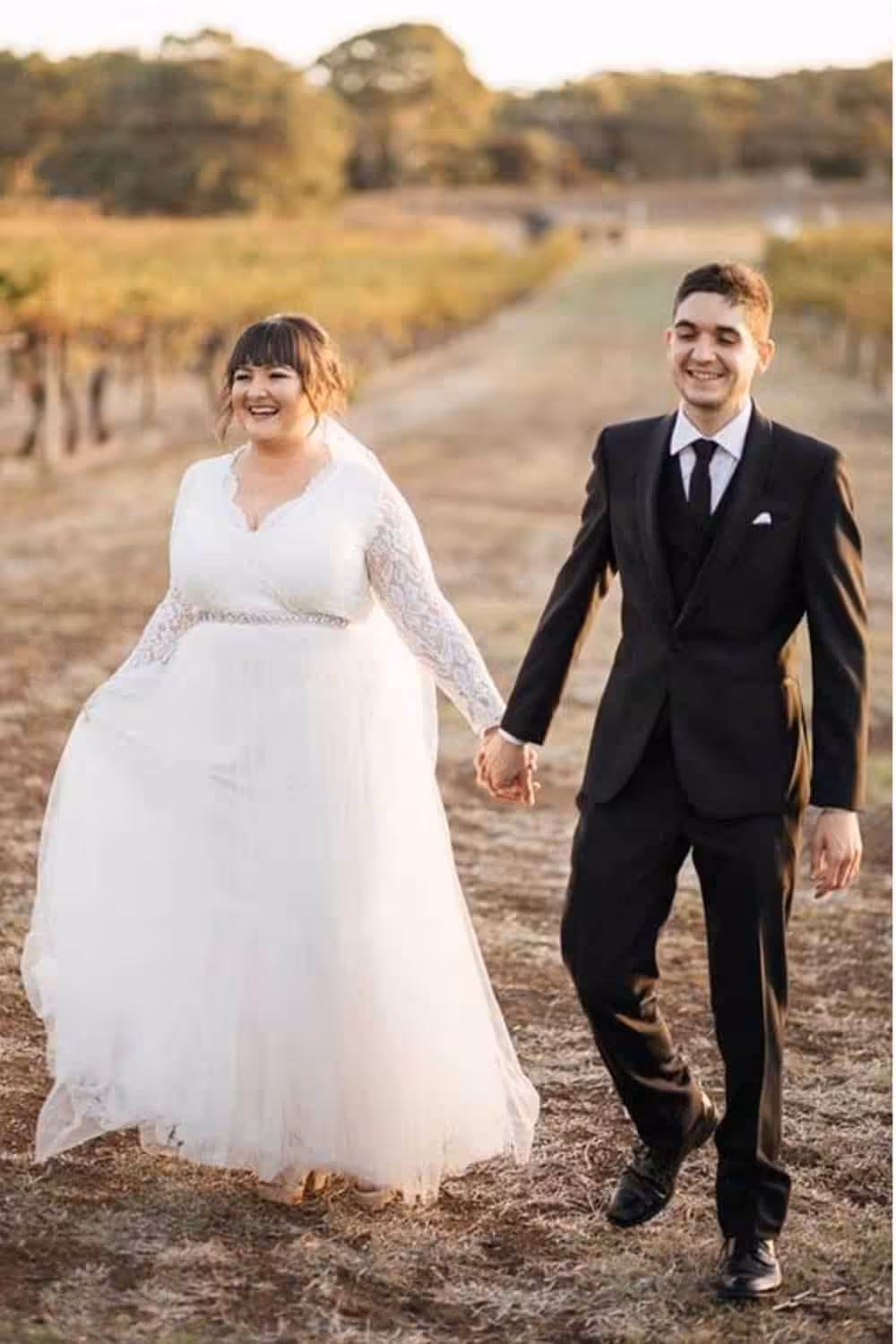 Flattering Wedding Dress For Plus Size
