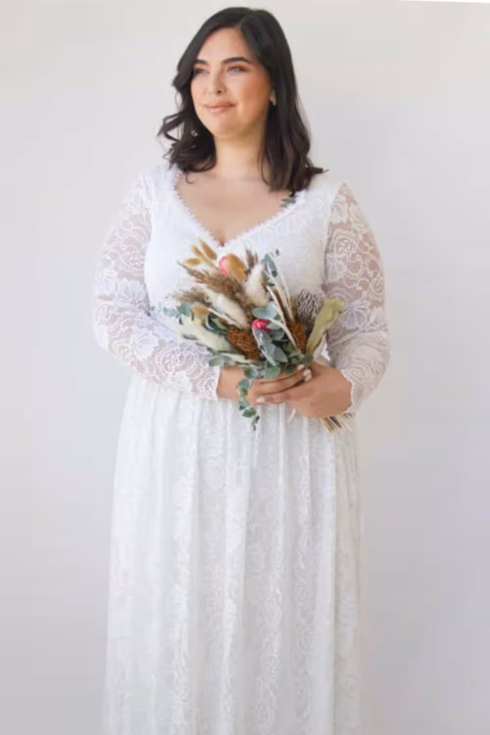 Flattering Wedding Dress For Plus Size