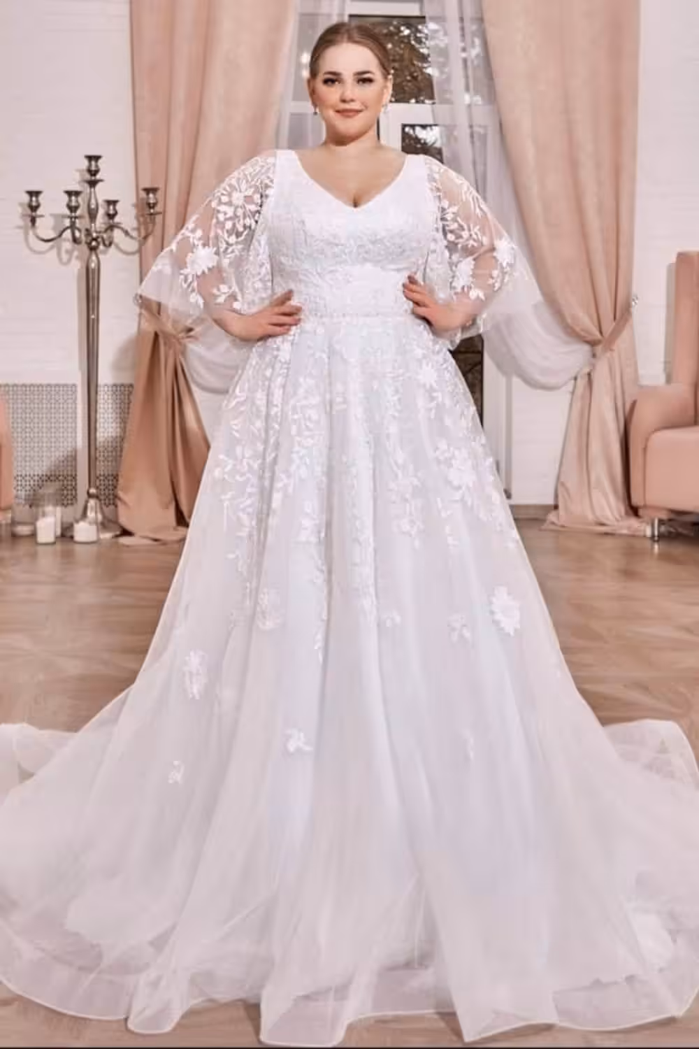 Flattering Wedding Dress For Plus Size