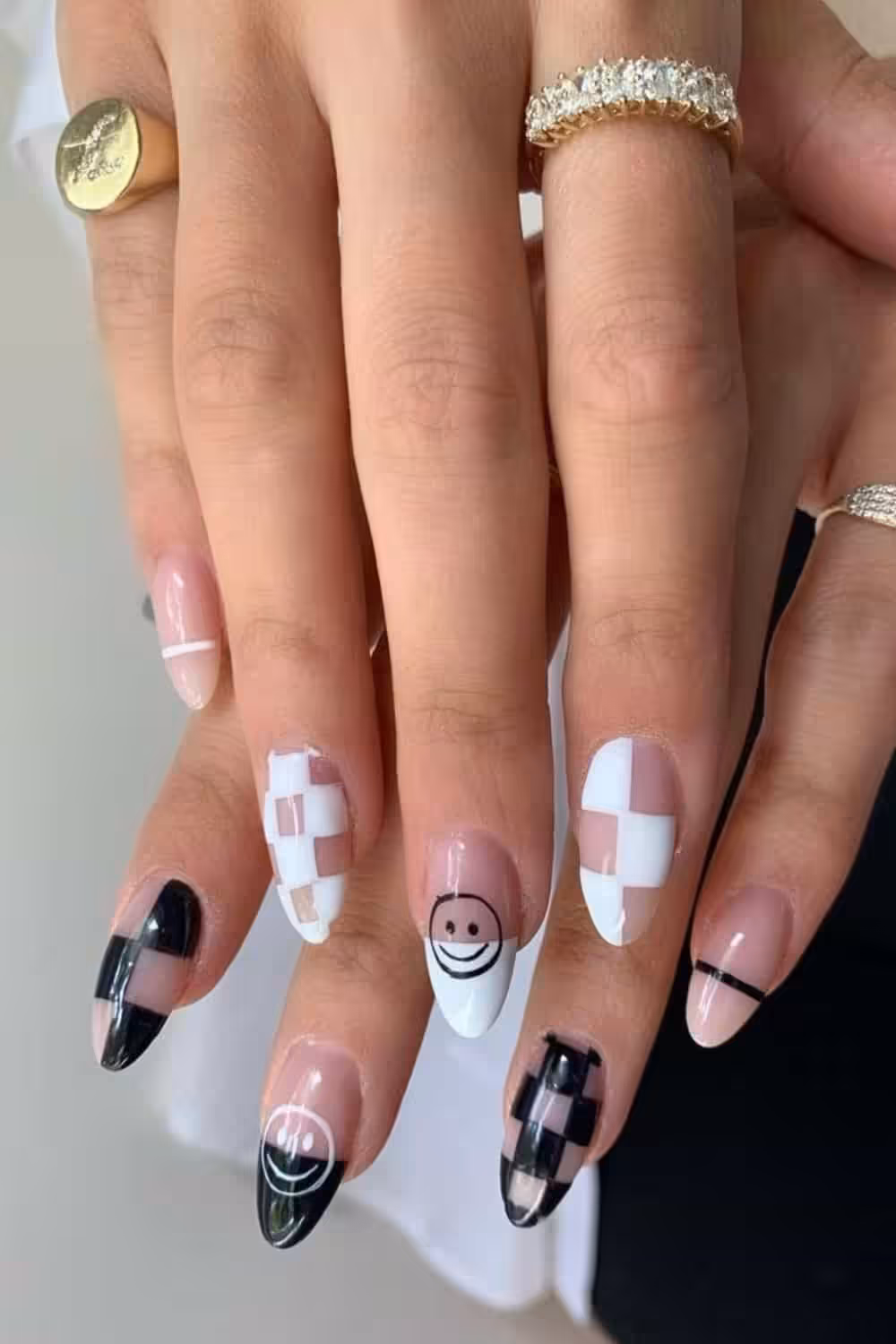 Checkered Nails