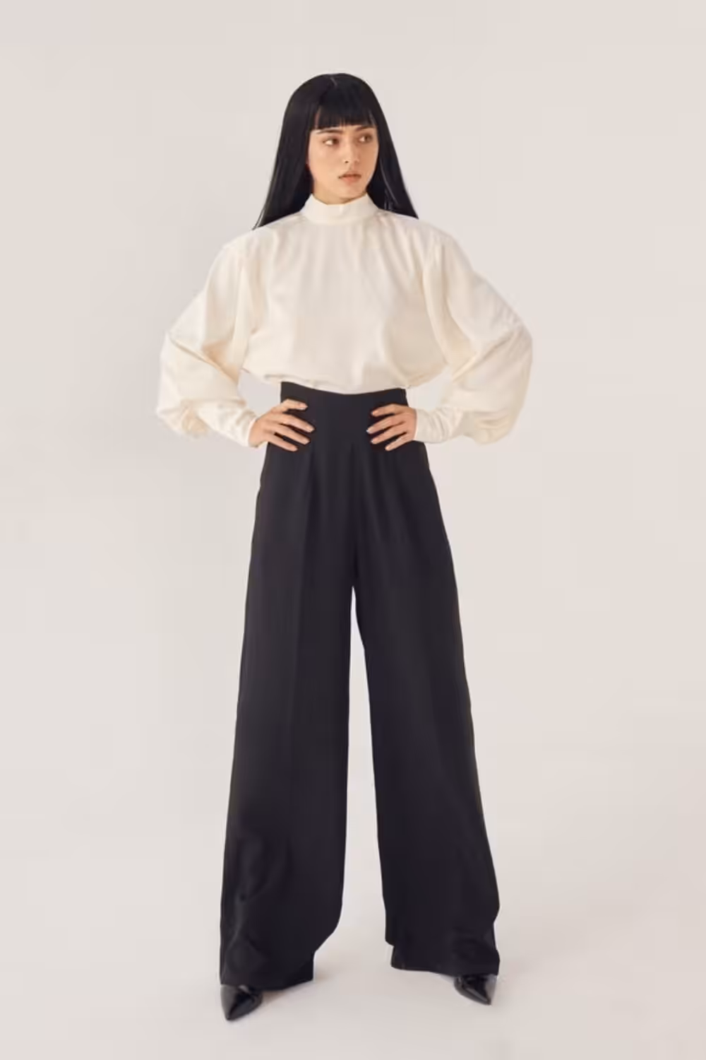 kibbe romantic capsule wardrobe for summer