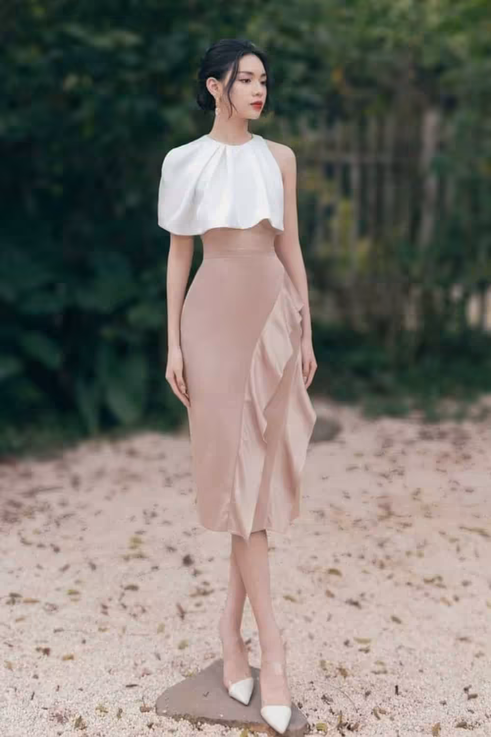 kibbe romantic capsule wardrobe for summer