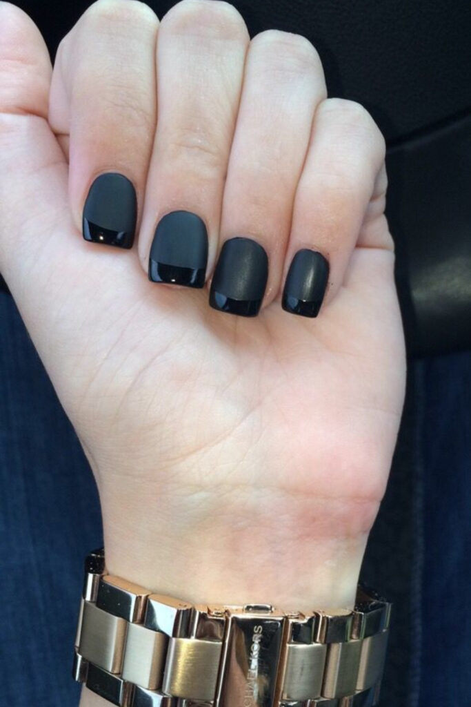 Simple Black Nails Ideas To Add Class & Grunge To Your Style ...