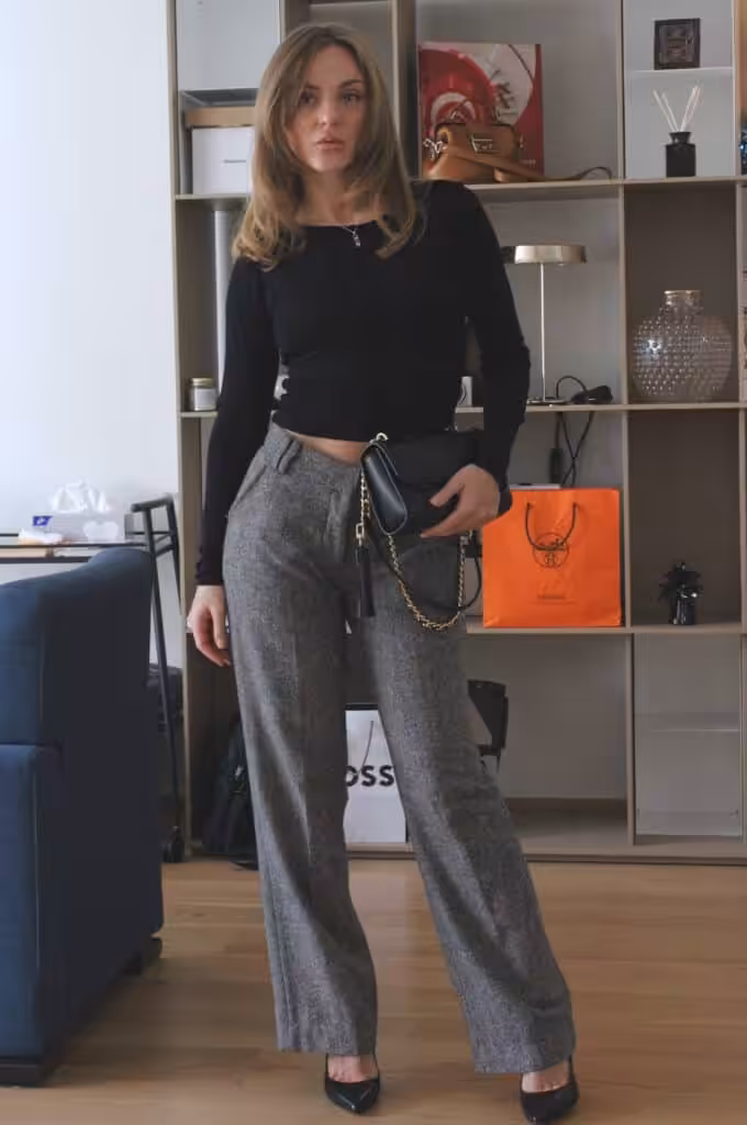 colors that go with grey clothes